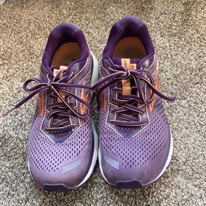 Women’s Brooks Ghost 12